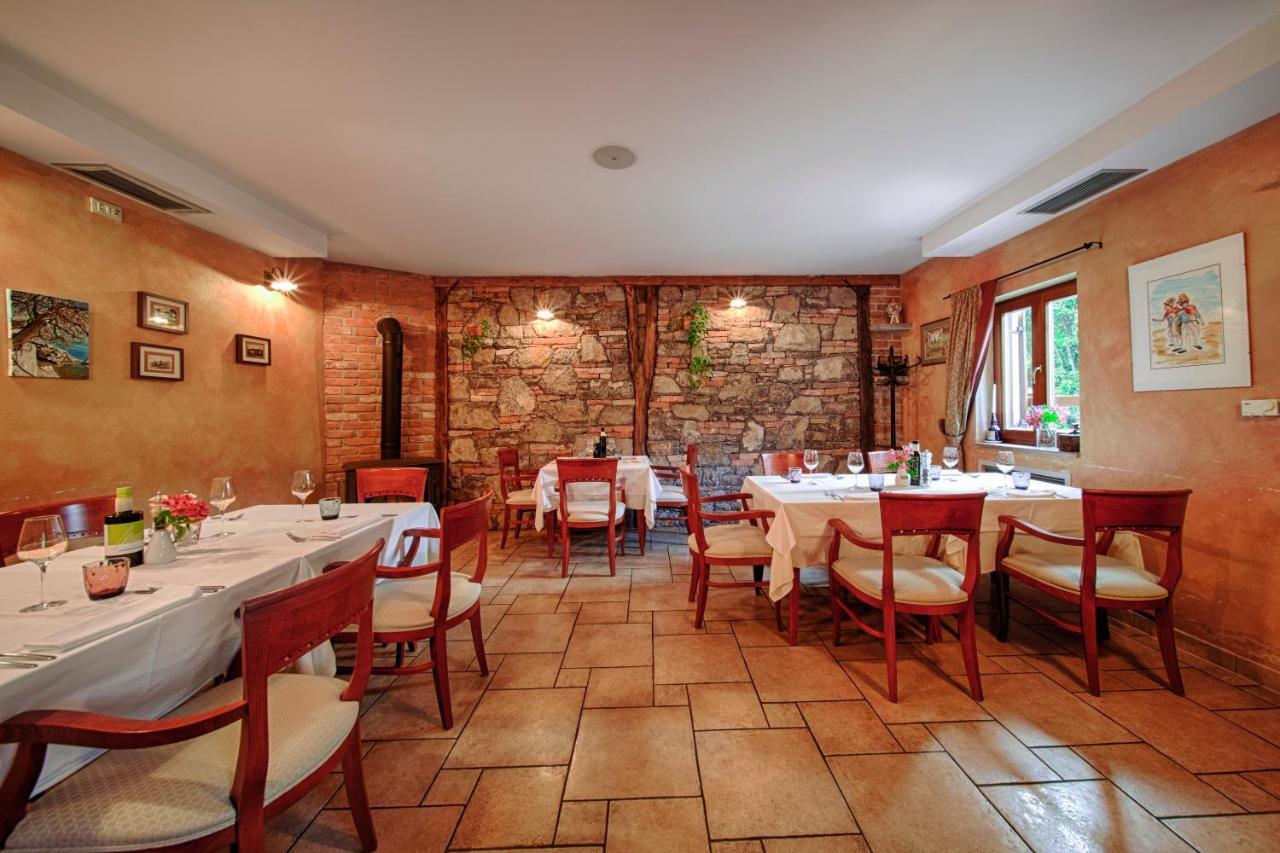 Stancija Kovacici Bed & Breakfast 4*